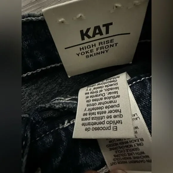 JORDACHE JEANS - Picture 4 of 9